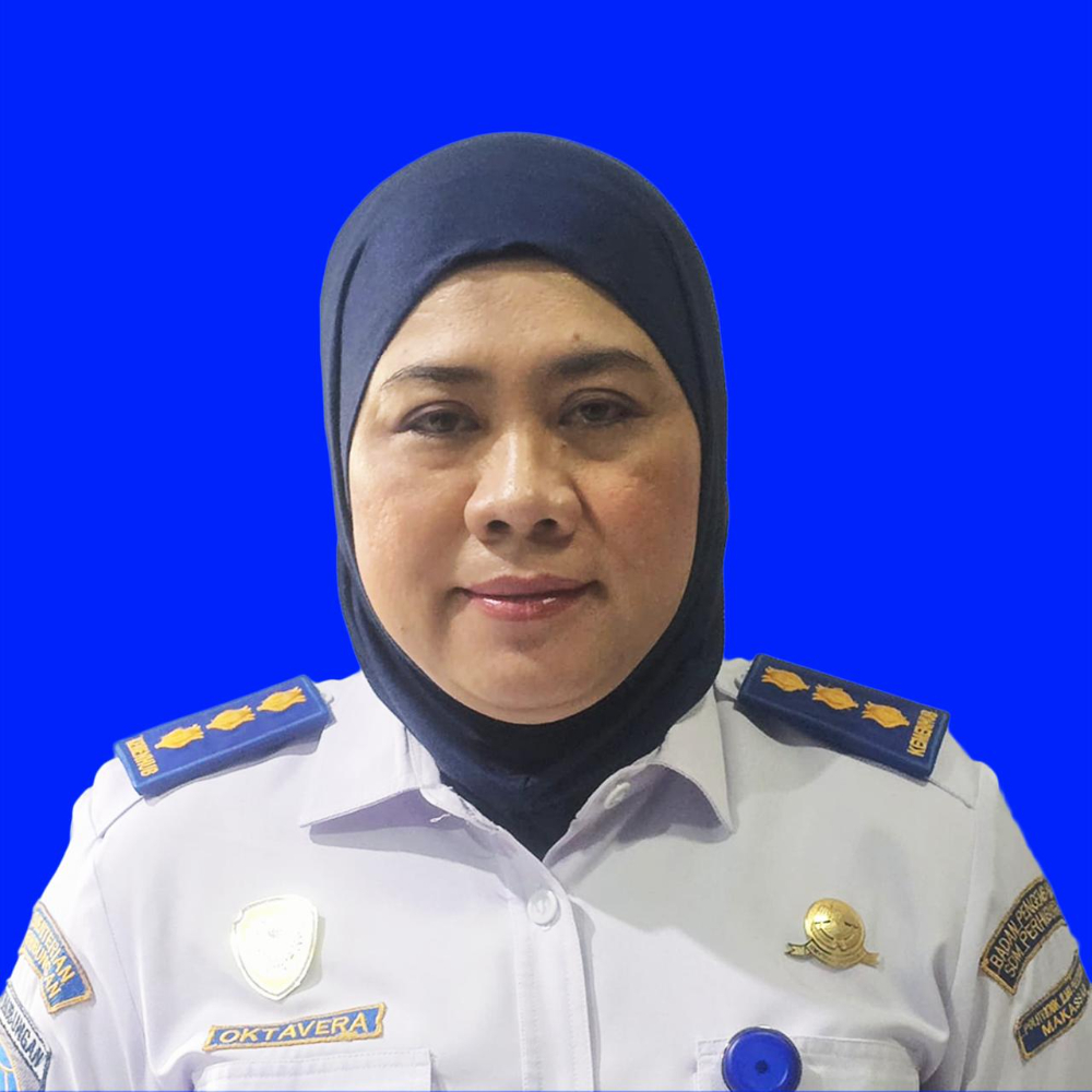 Capt. Oktavera Sulistiana,M.T.,M.Mar.